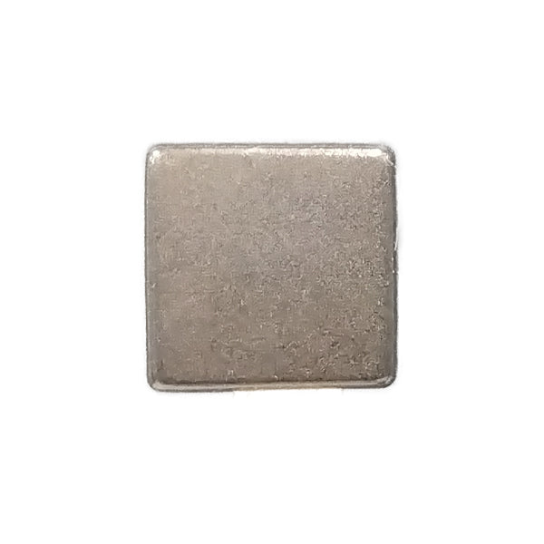 DM1943 样品后脚金属纽扣